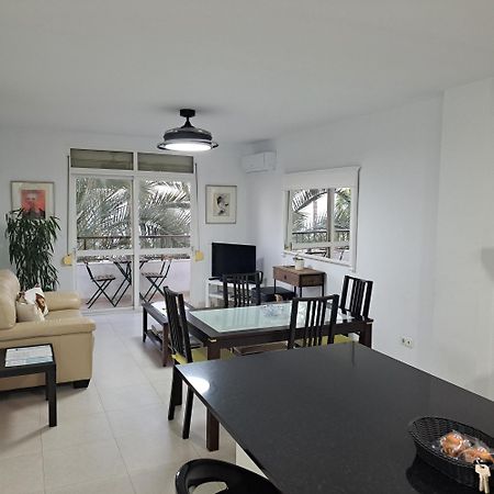 Apartamento Frente A La Playa Piso 3 Естепона Екстер'єр фото