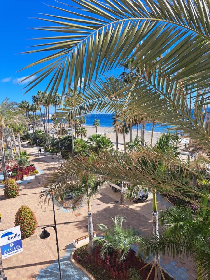 Apartamento Frente A La Playa Piso 3 Естепона Екстер'єр фото