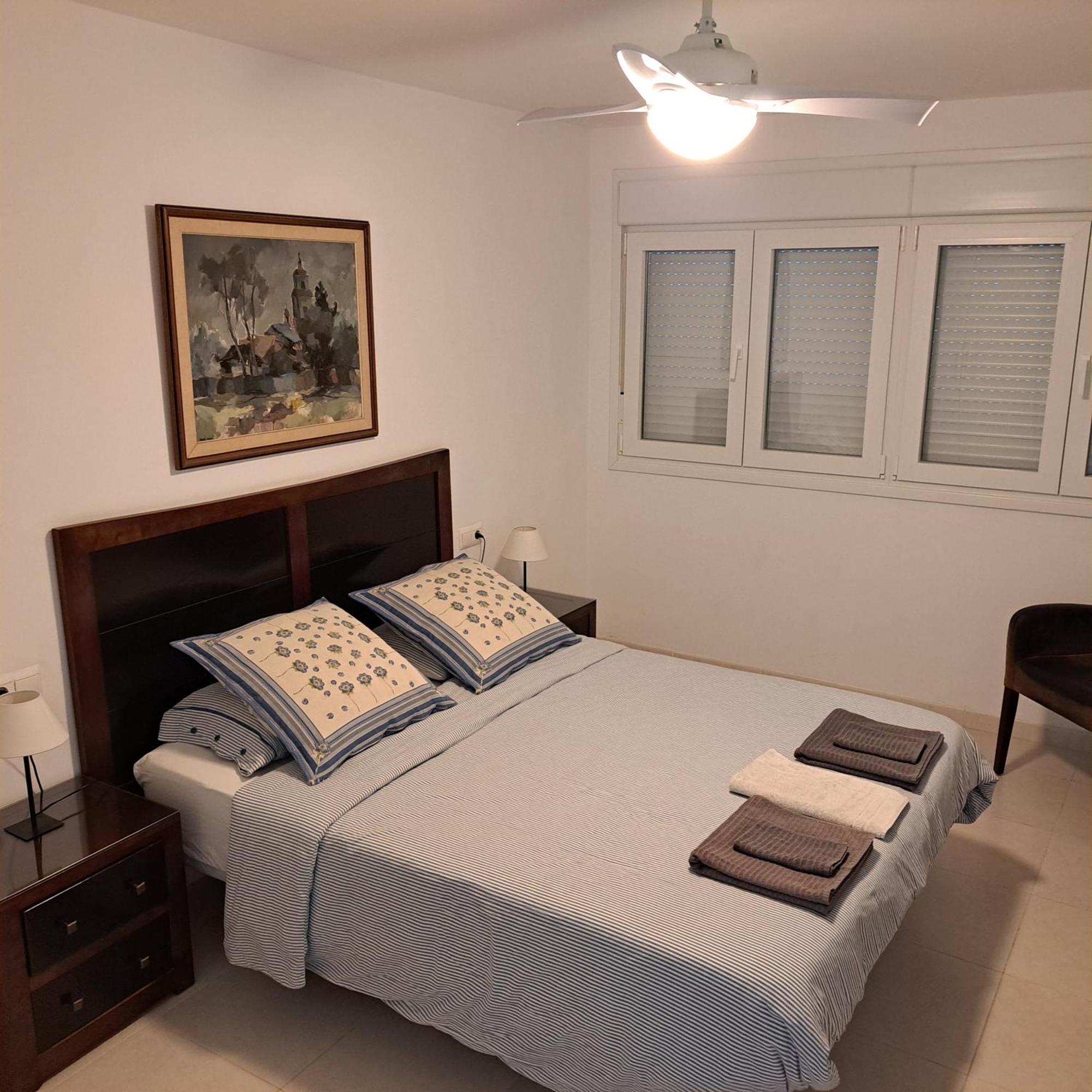 Apartamento Frente A La Playa Piso 3 Естепона Екстер'єр фото